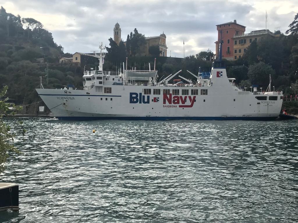 Traghetto Ichnusa Blu Navy timeline 2017