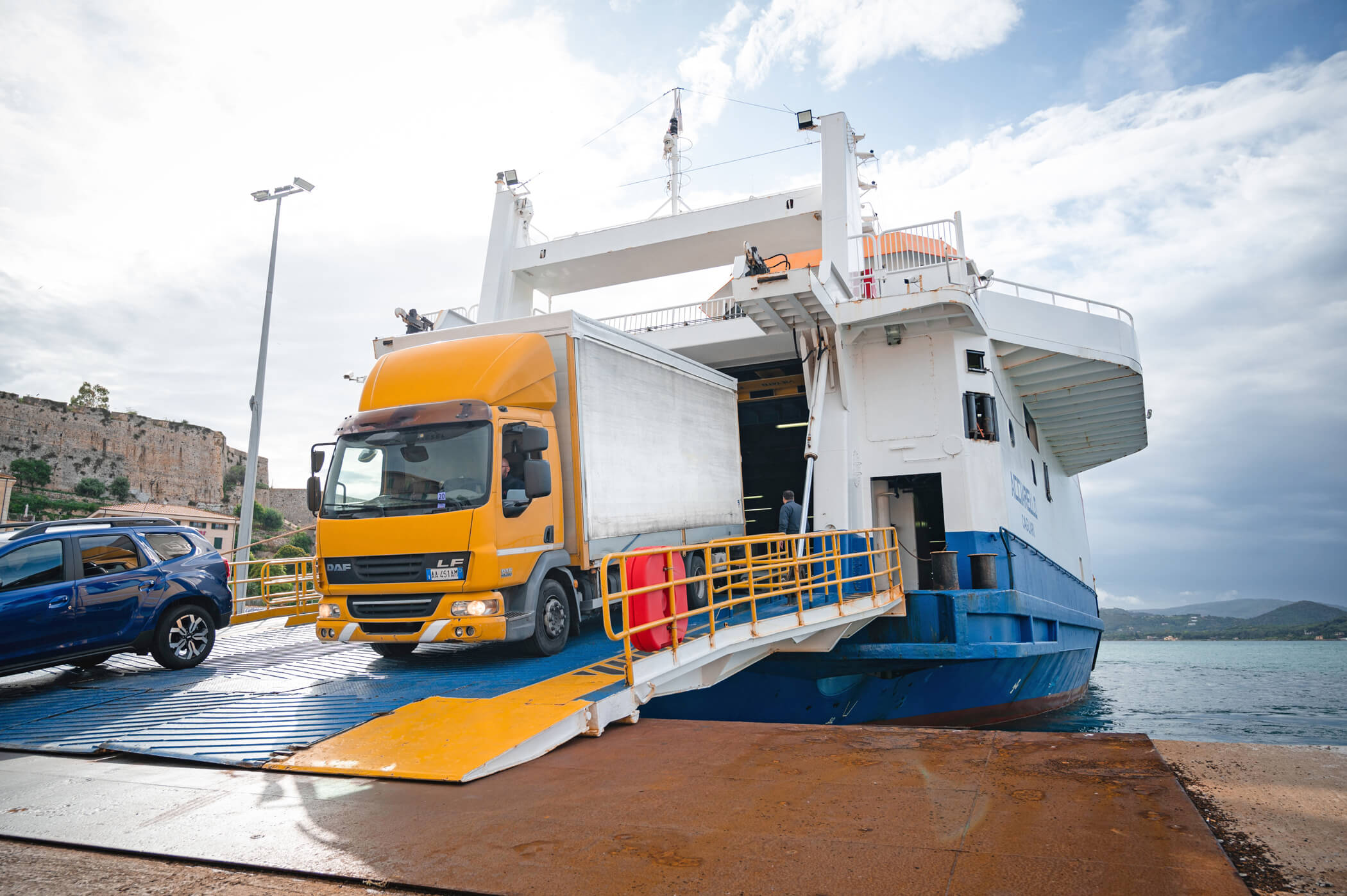 Trasporto merci sull isola Elba da Piombino e viceversa